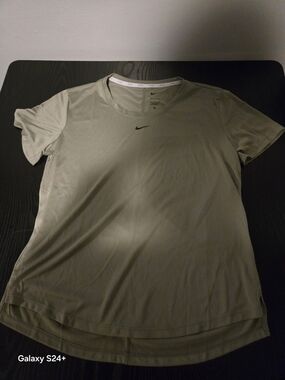 Nike Dri-FIT Olive Green Short Sleeve Tee